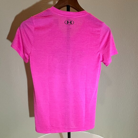 NWT Under Armour Pink Short Sleeve Shirt Tees Women - Picture 3 of 4